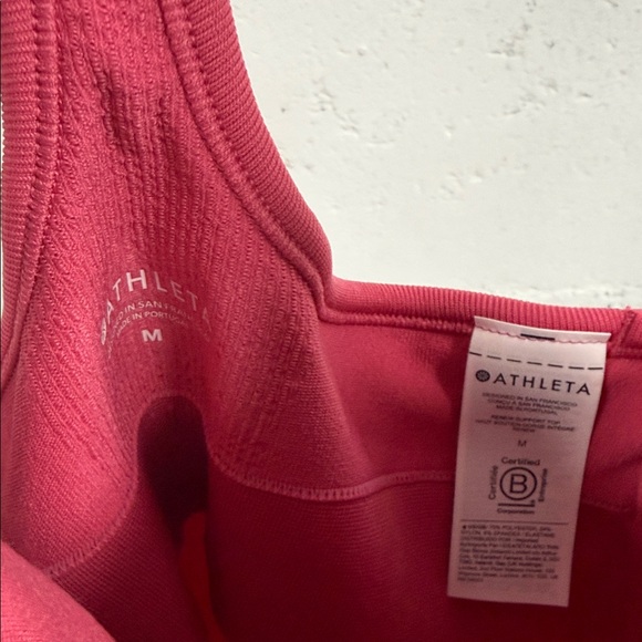 Women's Pink Tank Top ATLETA Size Medium Like New Built in Bra Removable Padding - Picture 2 of 4